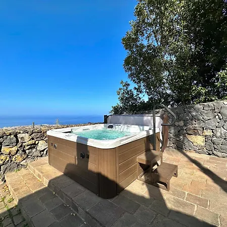 Oscar Burchard Holiday home